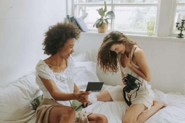 Premietacie formáty a digitálne kino: Technologické zmeny v distribúcii